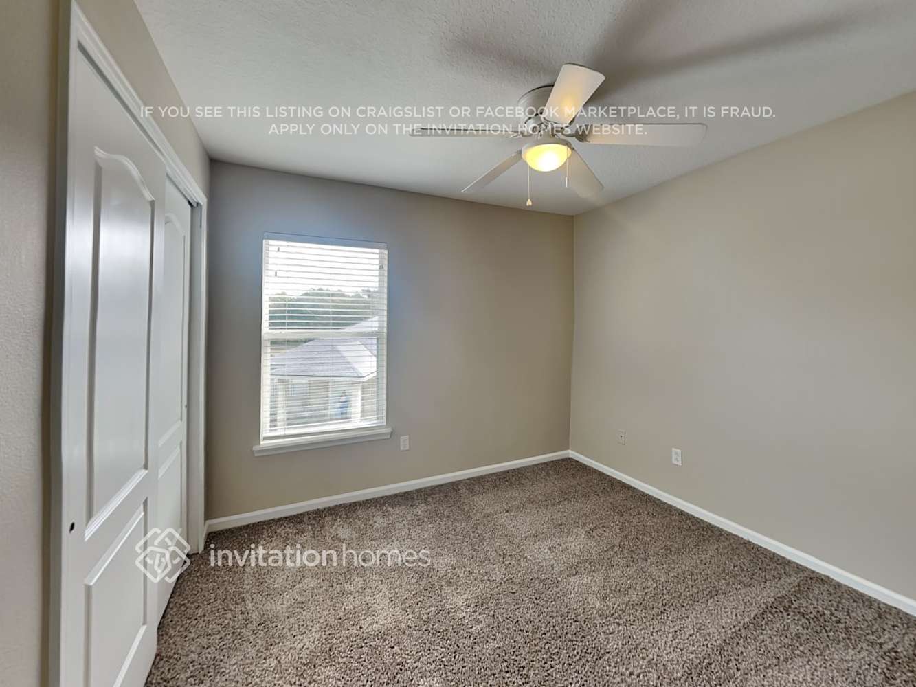 Building Photo - 530 Side Creek Ln