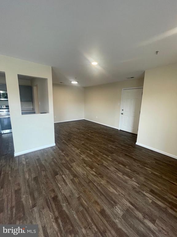 Building Photo - 152 Brookland Ct