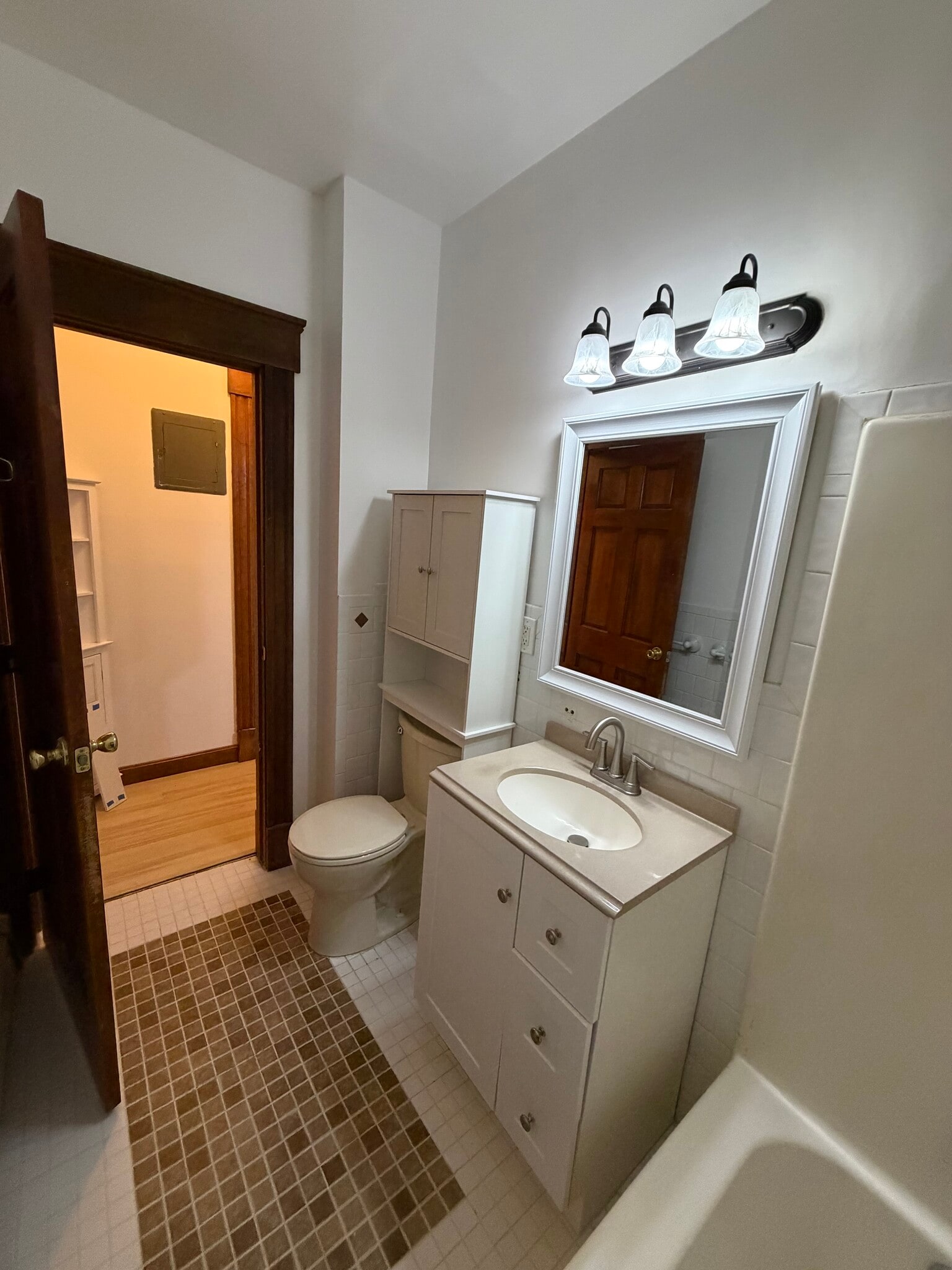 Bathroom - 43 Alpha Rd