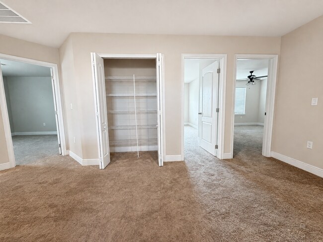 Building Photo - Spacious 5-Bedroom Home at 170 Mitchell's Manor – 4.5 Baths and 2,708 Sq Ft of Comfort in Haines ...