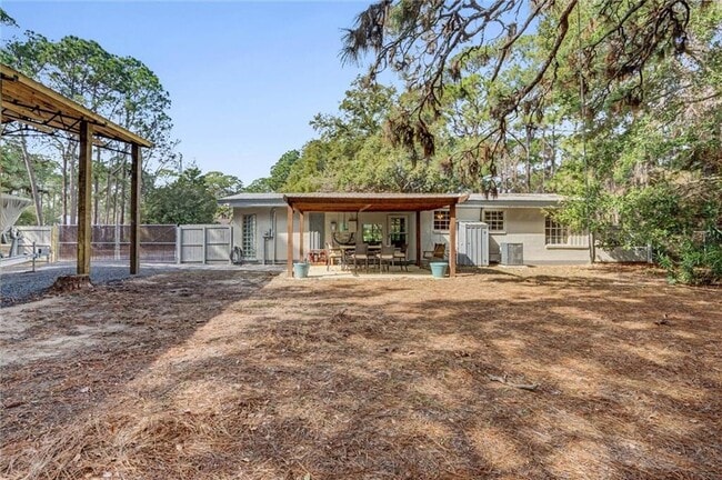 Building Photo - 116 Forney Johnston Dr