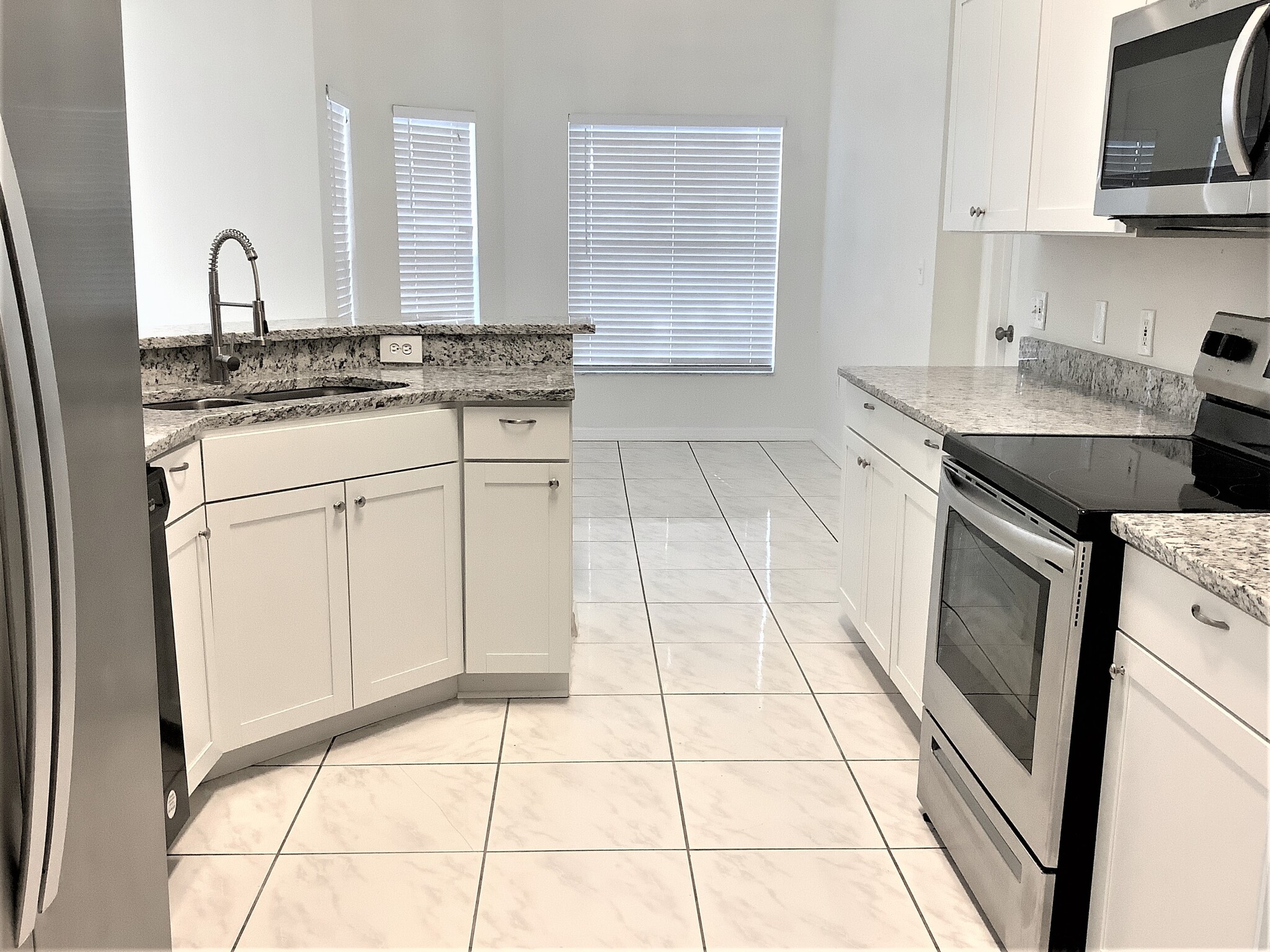 Building Photo - 2808 Berkshire Cir