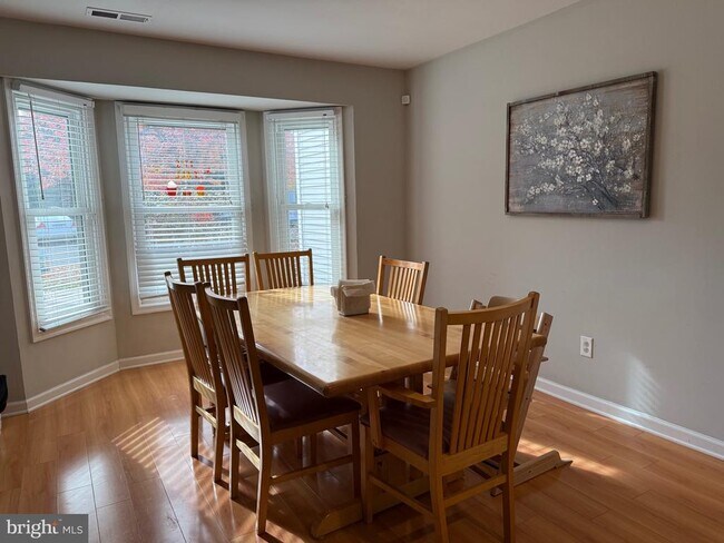 Primary Photo - 15 Northrup Ct