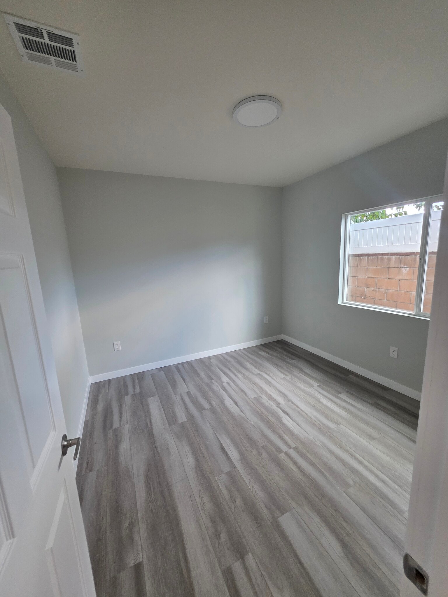 Building Photo - 18230 Chase St