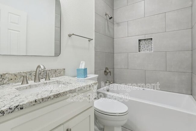 Building Photo - 7744 Cedar Trail Dr