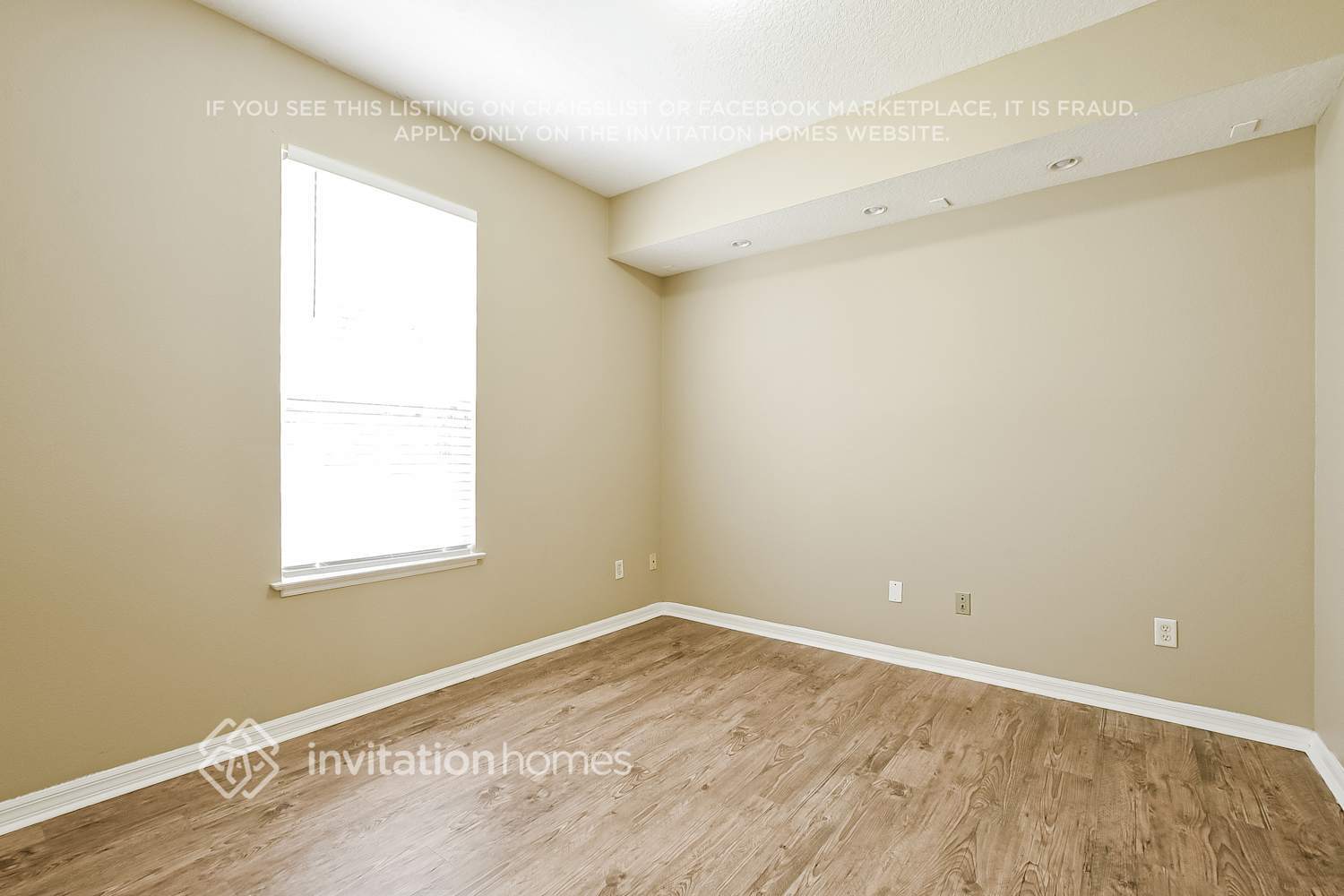 Building Photo - 225 Copper Oak Ct