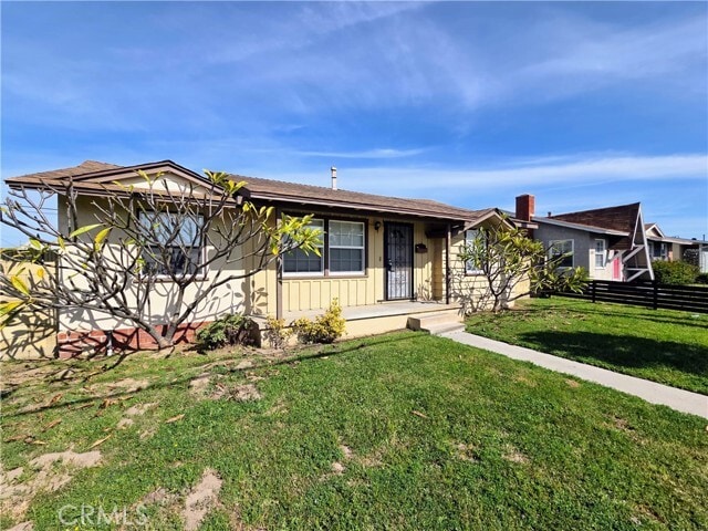 Building Photo - 5611 Orange Ave