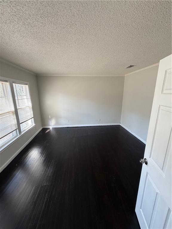 Building Photo - 1473 Boudousquie St