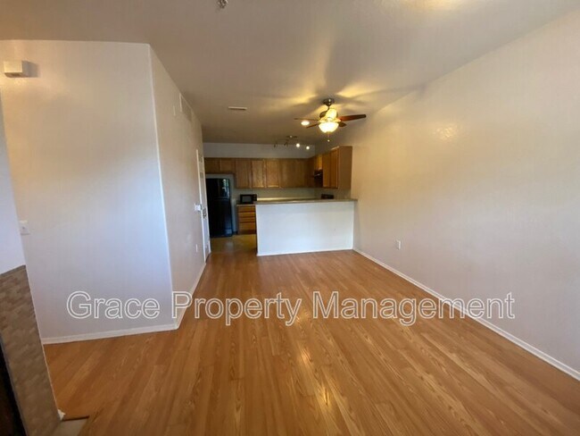 Building Photo - 16392 E Fremont Ave