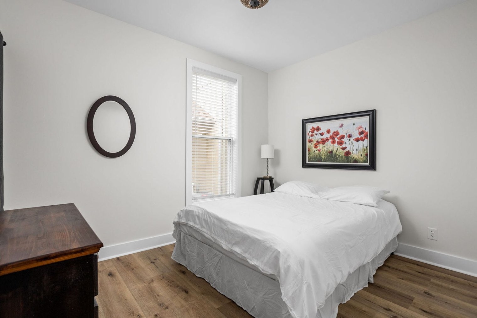 Building Photo - 844 Camp St