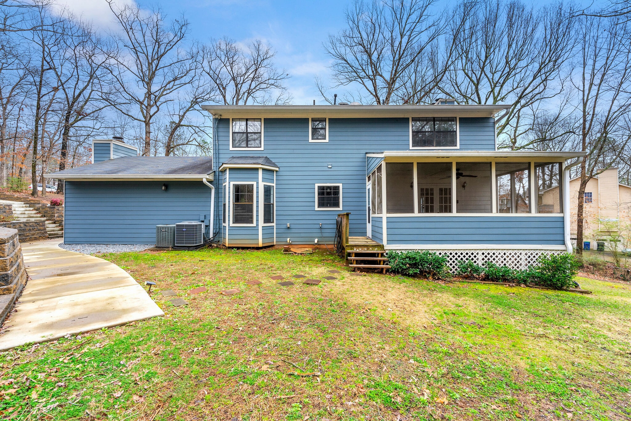 Building Photo - 249 Tony Trl SE