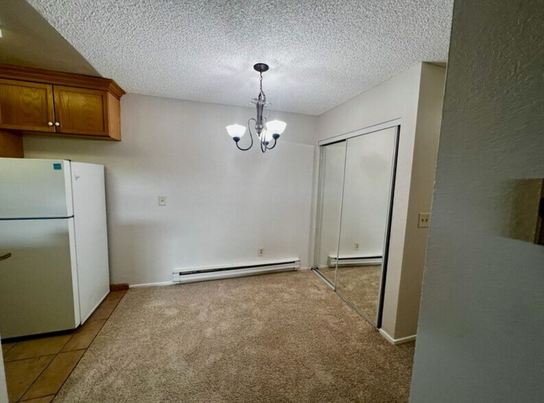 Dinning Room - 1333 N Camino Alto