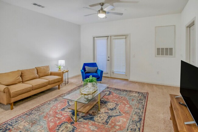 Building Photo - 8355 Coventry Ct