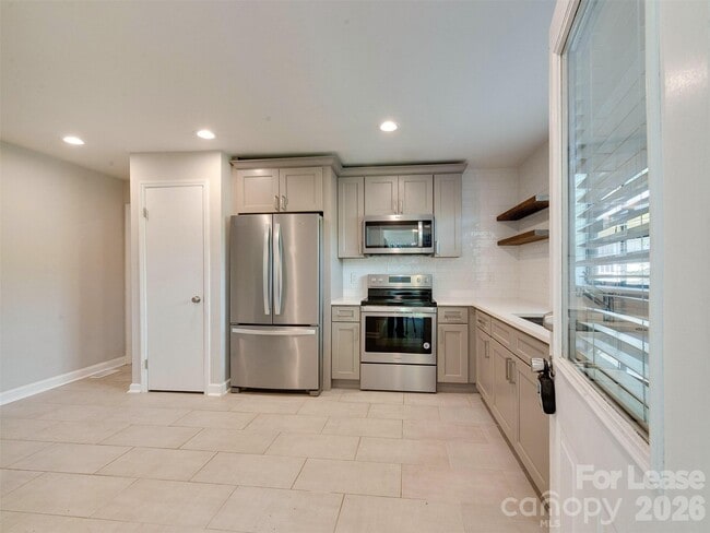 Building Photo - 1518 Mimosa Ave