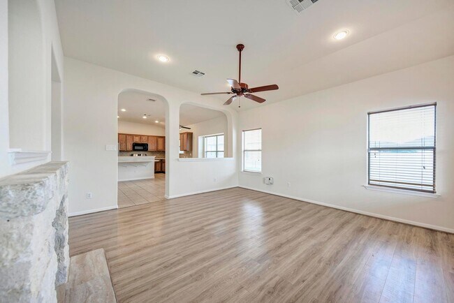 Building Photo - Large home in Pflugerville!  3 car garage - Highland Park Neighborhood