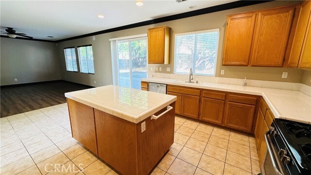 Building Photo - 26164 Manzanita St
