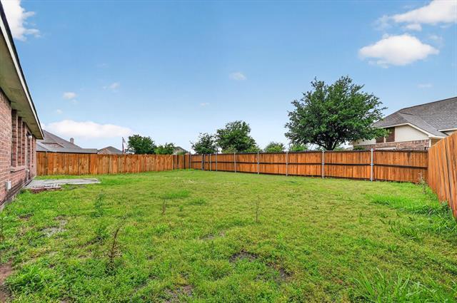 Building Photo - 5640 Lincolnwood Dr