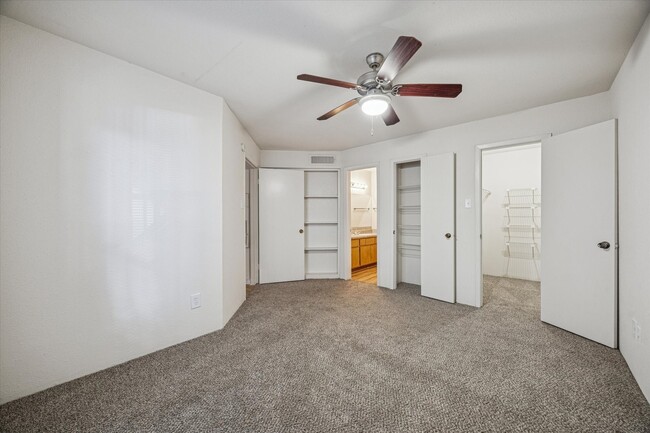 Building Photo - 1660 W T C Jester Blvd