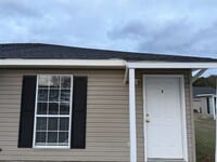 Building Photo - 2607 Cardinal St