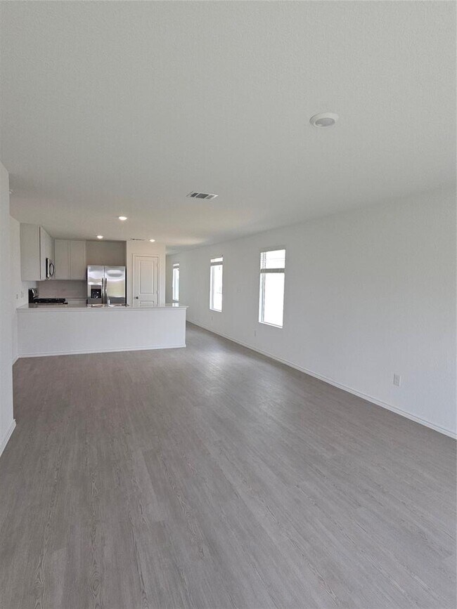 Building Photo - 2312 Dust Devil Dr