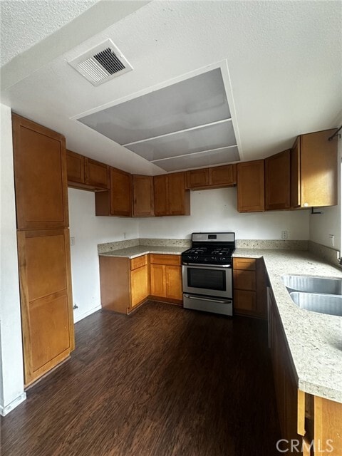 Building Photo - 15218 Shadybend Dr