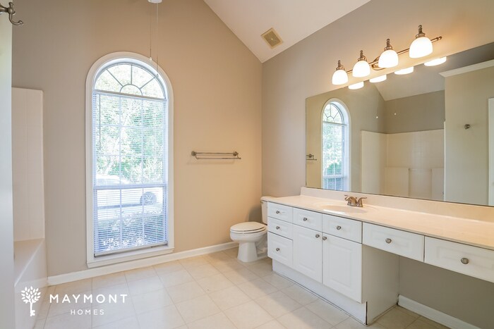 Building Photo - 376 Walker Way