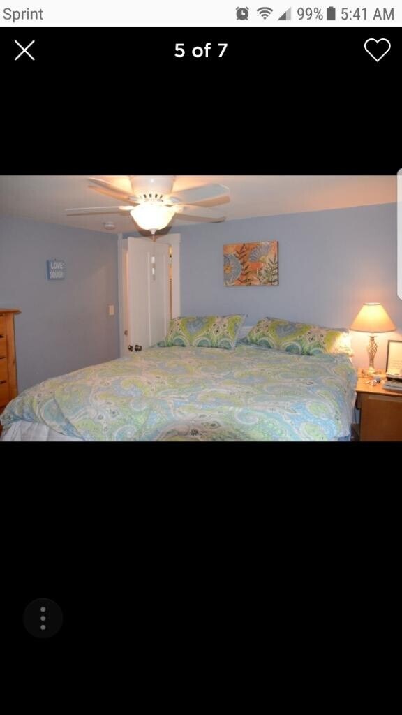 Bedroom - 56 Mount Vernon St