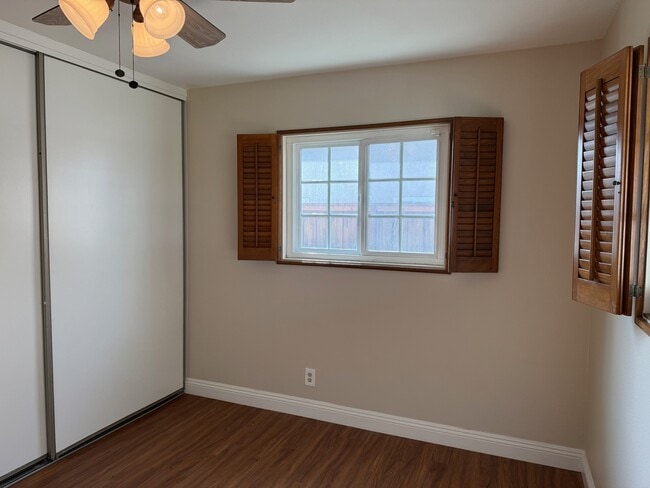 Building Photo - 2777 N Galley St