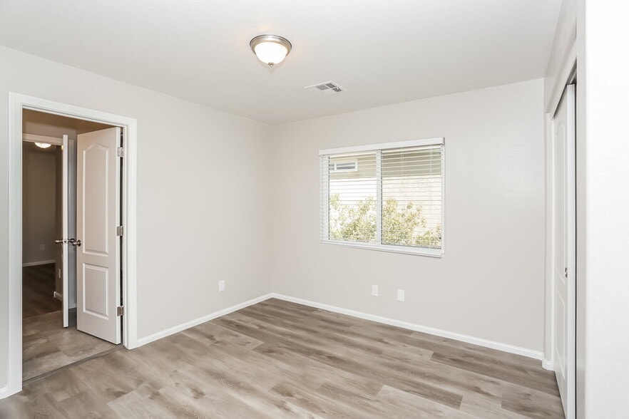 Building Photo - 7313 Monticello Mist St