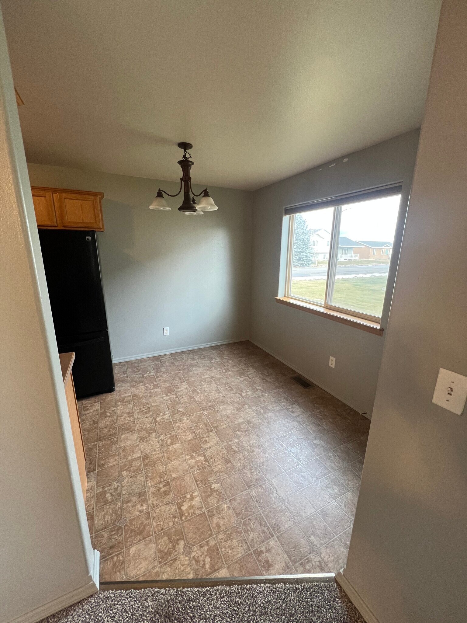 Building Photo - 803 E Riggs St