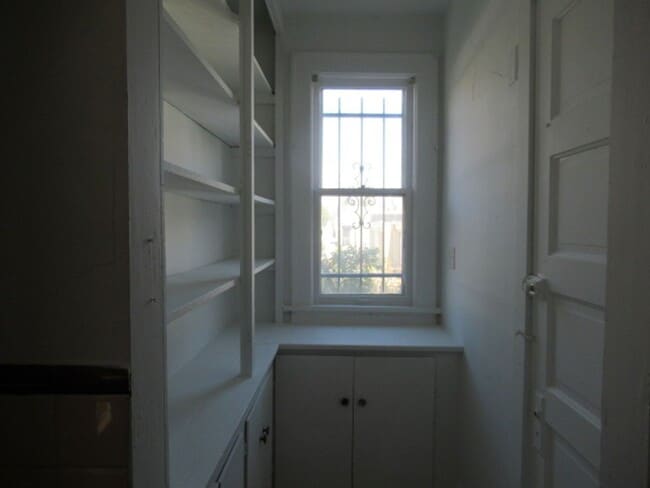 Building Photo - Eastside Home-Immediate Availability three-bedroom with office and two car off street parking