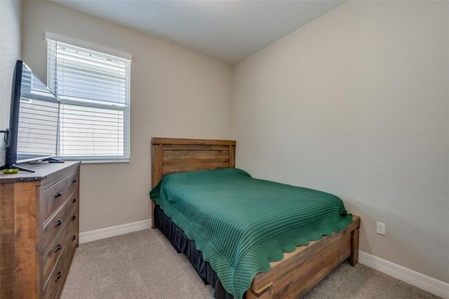 Building Photo - 887 Lk Hl Wy