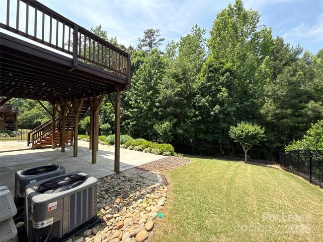 Building Photo - 14702 Brannock Hills Dr