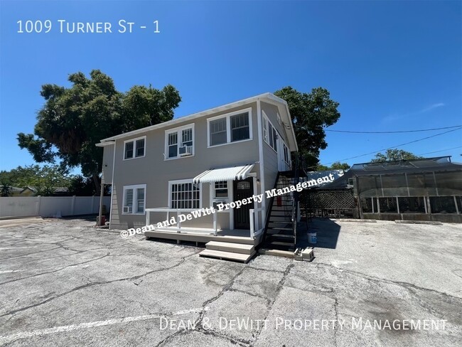 Building Photo - 1009 Turner St