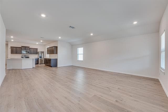 Building Photo - 212 HappyWell Ln