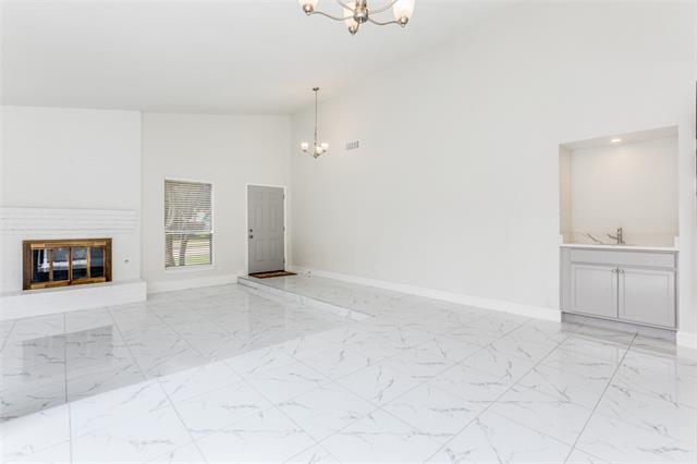 Building Photo - 1905 Colgate Dr