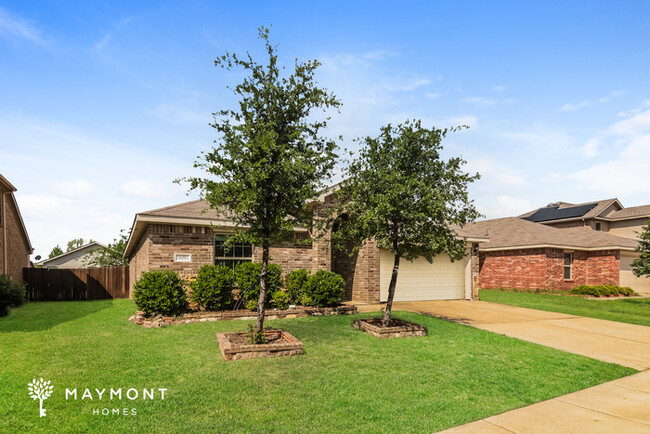 Building Photo - 4 Bedroom Dallas Home