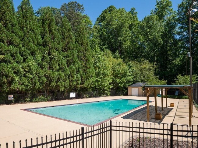 Building Photo - 5216 Willow Point Pkwy