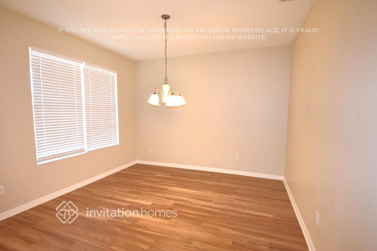 Building Photo - 1123 Degraw Dr