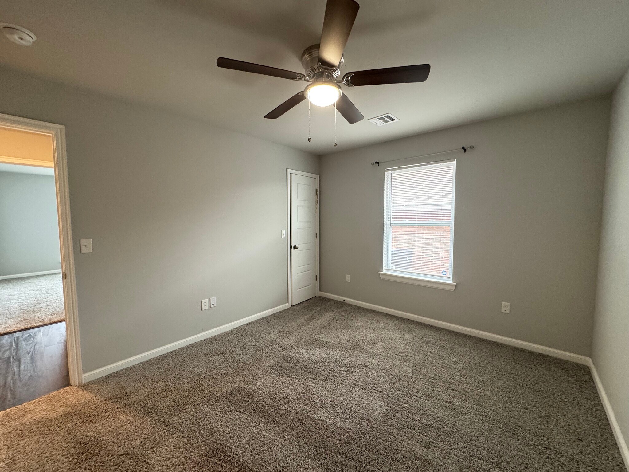 Building Photo - 9104 SW 47th St