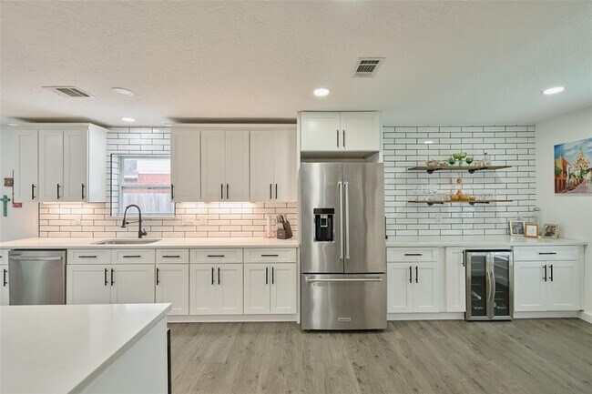 Building Photo - 3607 Hickory Hill Ln