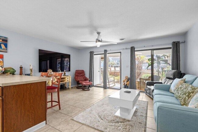 Building Photo - 3700 Golf Colony Ln