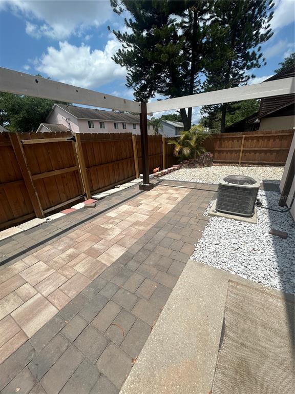 Building Photo - 6738 Magnolia Pointe Cir