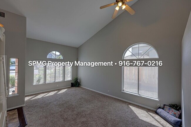 Building Photo - Beautiful 4BR/3BA Home in Rocklin 3-Car Garage & Low-Maintenance Backyard