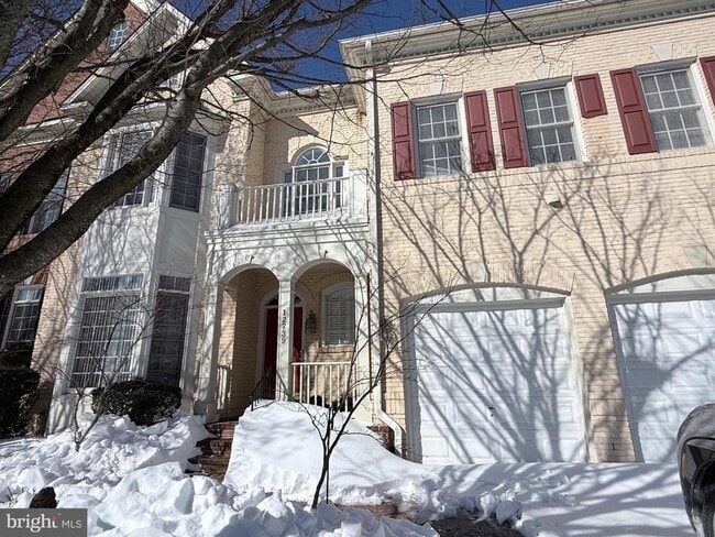 Building Photo - 12739 Lady Somerset Ln