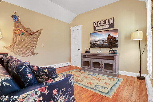 Building Photo - 54 5th St