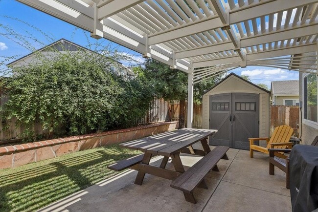 Building Photo - 2477 Veneto Ln