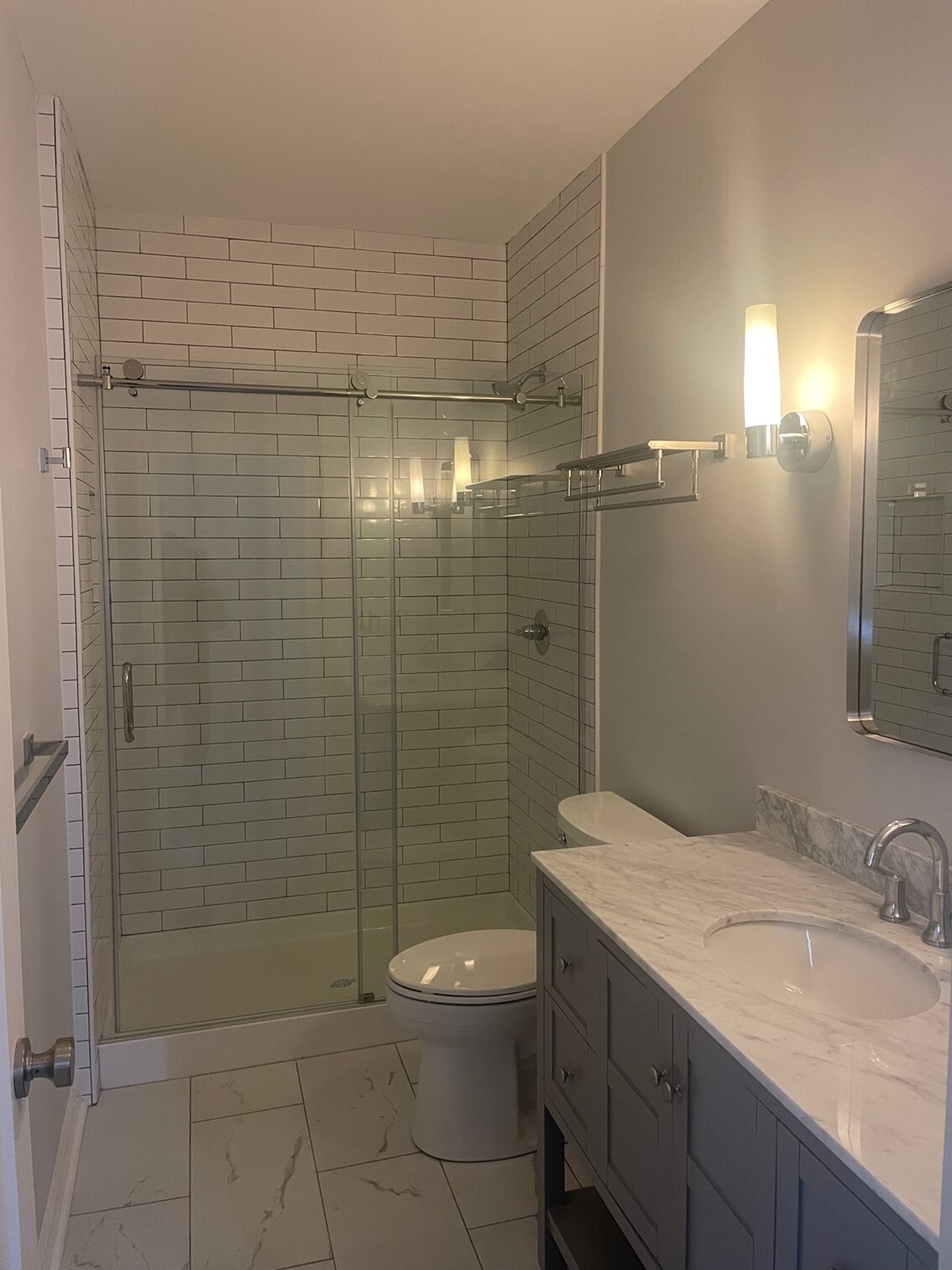 Brand-new Bathroom - 216 Findlay St