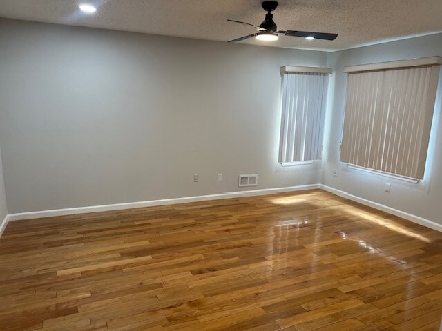 Building Photo - 29 Nicole Terrace