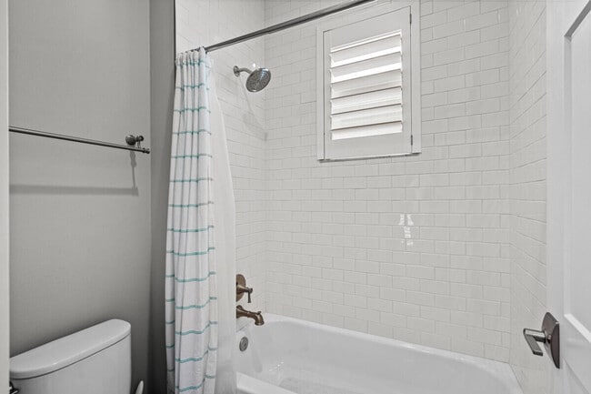 Building Photo - 13109 Alton Rd